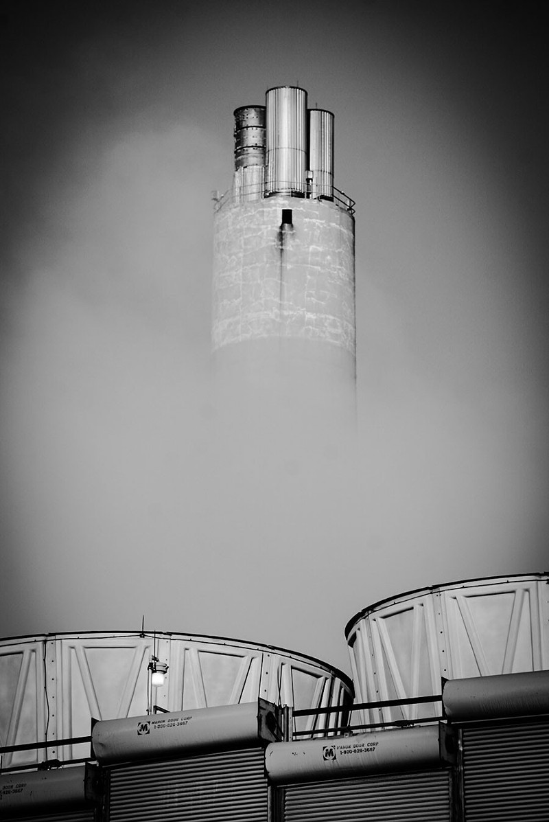 Updated: Detroit's garbage incinerator is about to belch its final cloud of toxic gas (2)