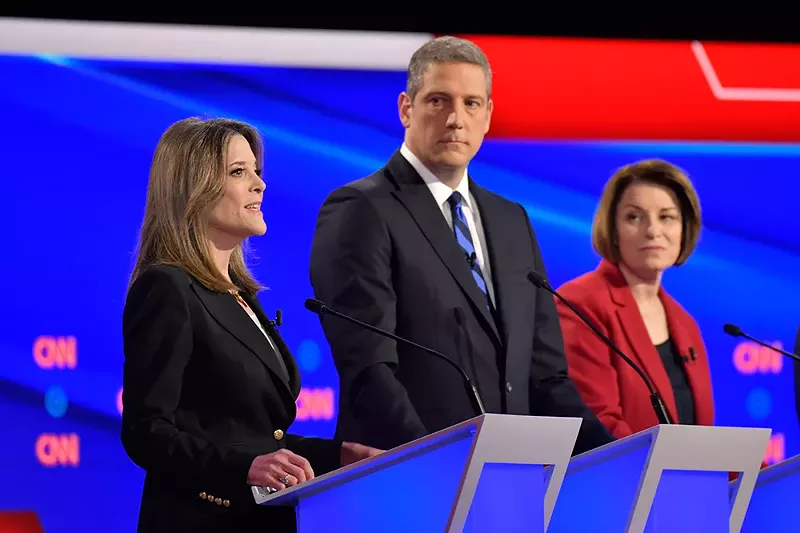 Marianne Williamson puts a hex on America while Tim Ryan and Amy Klobuchar look on. - CNN