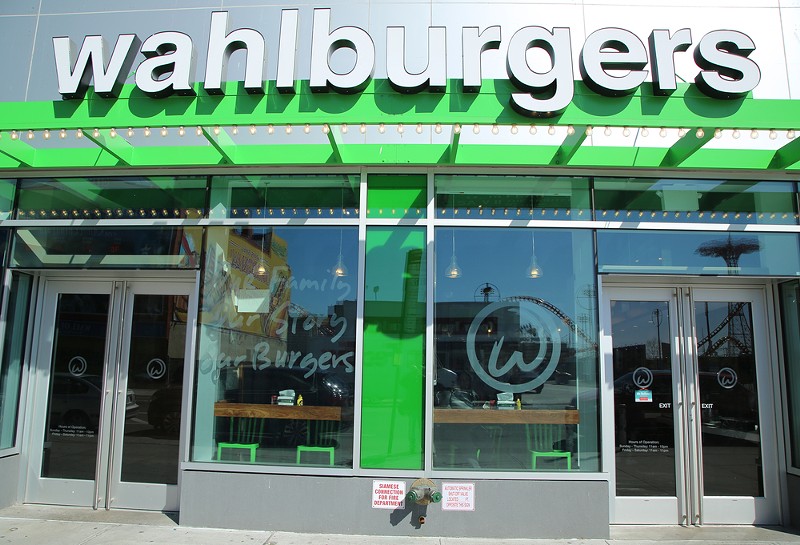 Bring on the government cheese — Wahlburgers set to open Royal Oak location this week