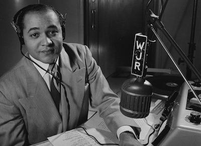 New book chronicles history of blacks on Detroit radio