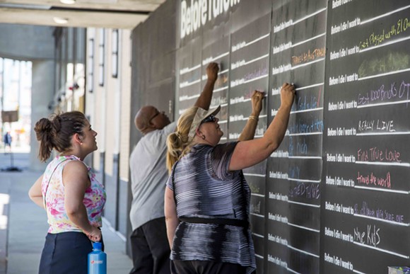 What's up with Detroit's 'Before I Die' chalkboard