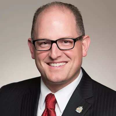 Windsor Mayor Drew Dilkens even has Clark Kent glasses. (Alas, no wavy curl on his forehead.) - twitter.com