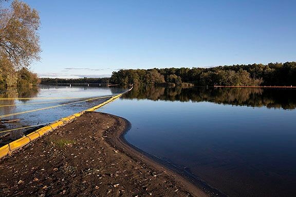 Enbridge cleanup on the Kalamazoo River, Morrow Lake Reservoir, September 2013. - John Ganis