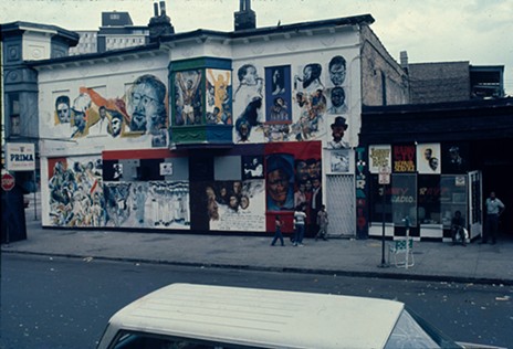 Wall of Respect, 43rd street and Langley Avenue, Chicago, 1967, 13 artists with the Visual Art Workshop of the Organization of Black American Culture. - Robert A. Sengstacke