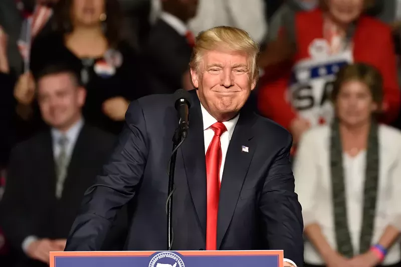 After demanding praise, Trump finally approves coronavirus aid for Michigan