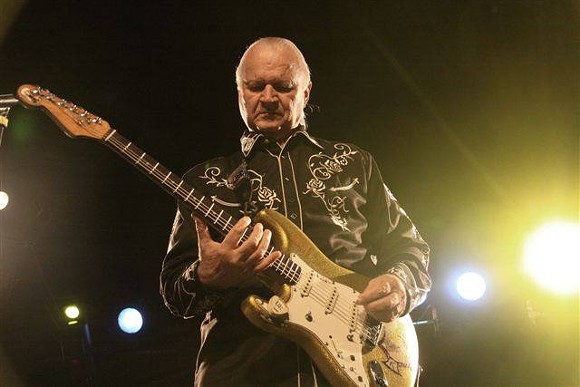 Dick Dale is bringing his iconic surf sound to the Magic Bag tonight
