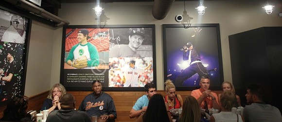First Taste: Wahlburgers draws in the fans
