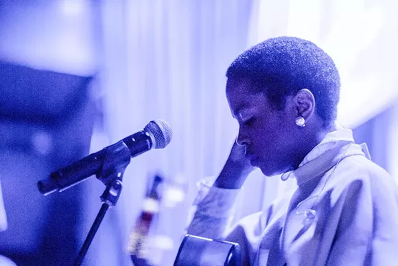 Ms. Lauryn Hill returns to Detroit tonight