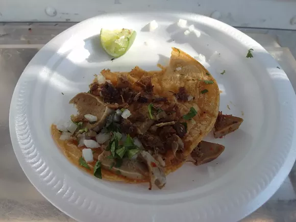 Taco de lengua - Photo by Serena Maria Daniels