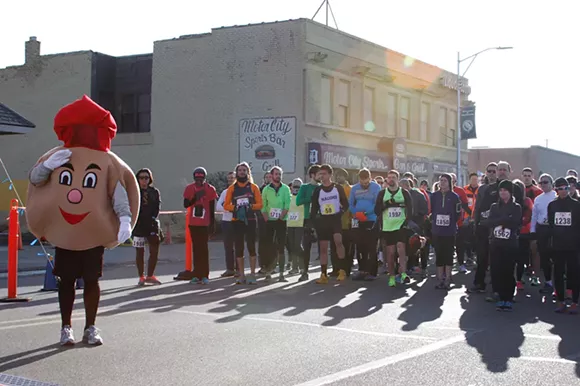 Annual 5k 'PaczKi Run' returns to Hamtramck