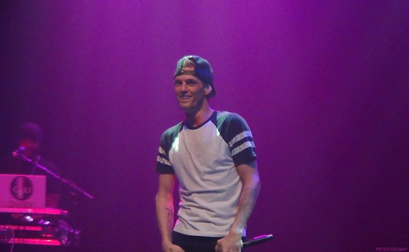 Aaron Carter @ the Loving Touch. - Photo via Wikipedia.