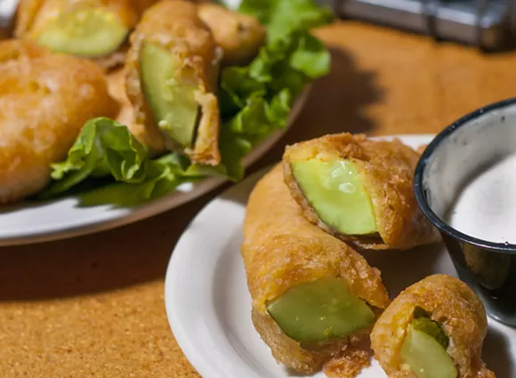 Sidetrack shows us how to make the perfect fried pickles (3)