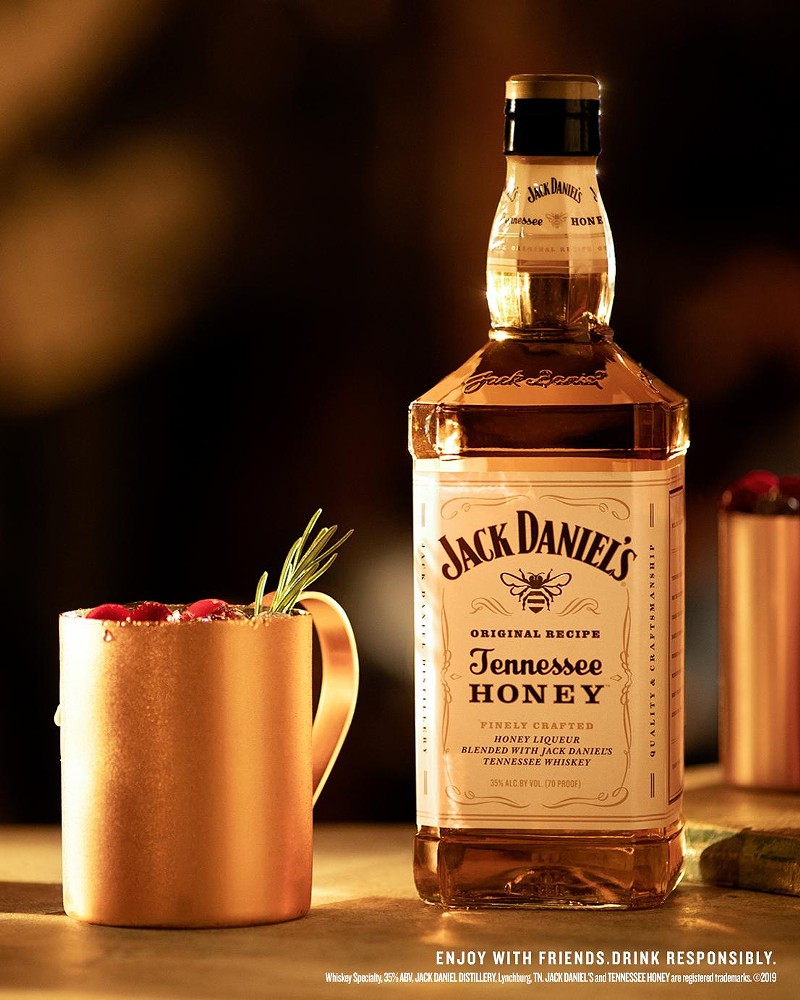 “Jack Honey Yule Mule”: How to serve “Season’s Greetings” in a glass