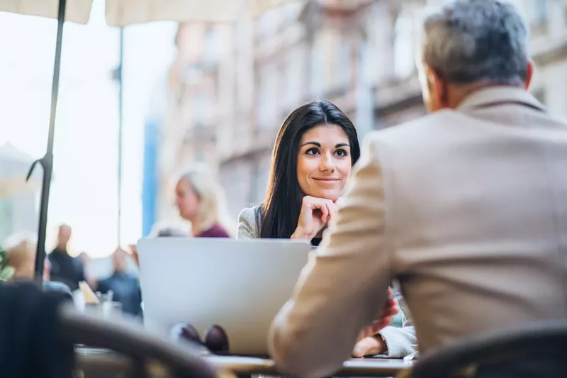 7+ Best Younger Woman & Older Man Dating Sites for 2024 (2)