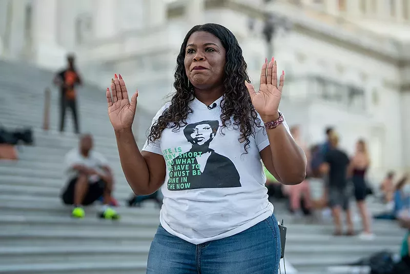 U.S. Rep. Cori Bush protesting to extend the eviction moratorium at the U.S. Capitol. - Miki Jourdan, Flickr Creative Commons