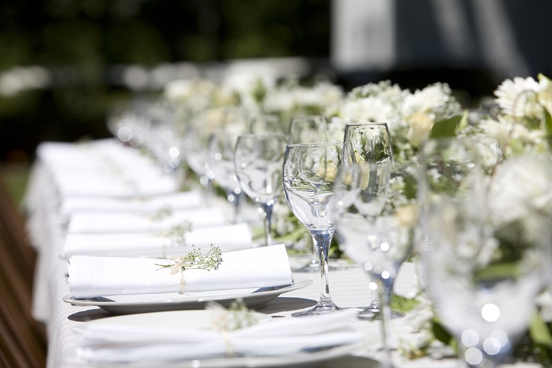 Outstanding in the Field, a pop-up fine dining series, will be hosting three dates in Michigan this month. - Shutterstock