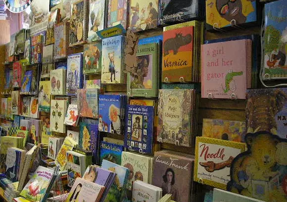 UPDATED: Without warning, Facebook deleted the Oak Park shop Book Beat's page (2)