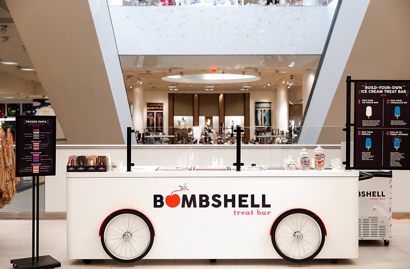 Bombshell Treat Bar cart. - Courtesy of Bombshell Treat Bar