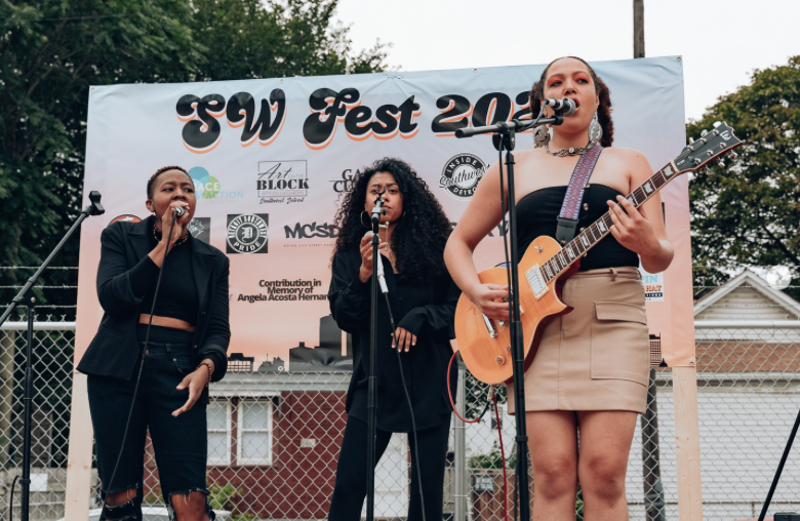 Musicians perform at the 2021 Southwest Holiday Fest in Detroit. - @swfestdetroit, Instagram