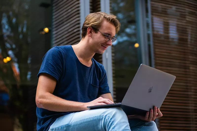 Examining the Influence of Technology on Modern Student Study Habits