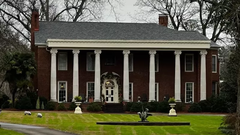Discovering Mystic Falls, Georgia: A Vampire Diaries Fan’s Dream Trip