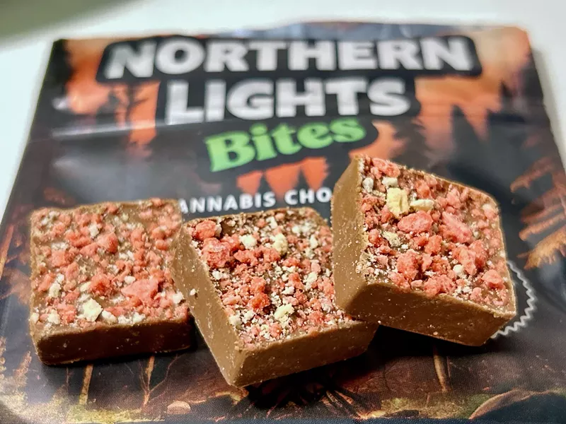 Northern Light Bites' Strawberry Crunch. - Steve Neavling