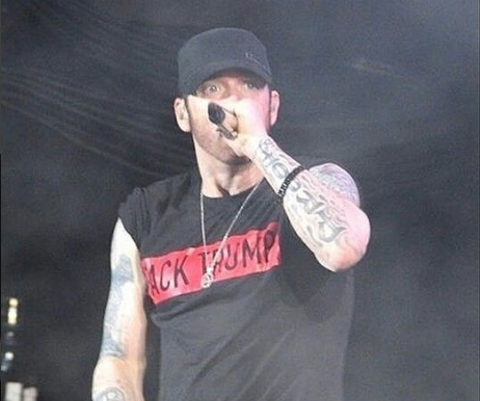 Eminem got 90,000 people to chant "Fuck Trump" at a concert over the weekend