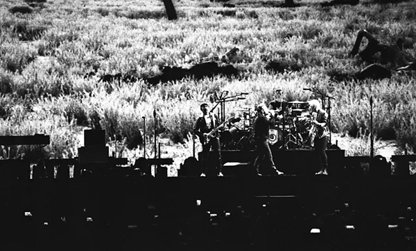 Review: U2 relive epic 'Joshua Tree' at Ford Field