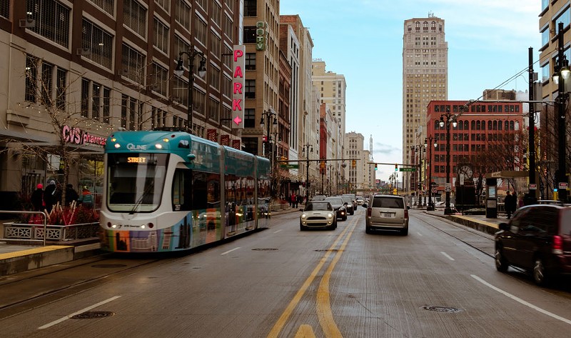 Study finds Detroit drivers pay nation's highest auto insurance premiums