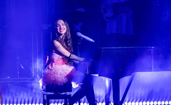 Everything we saw at Olivia Rodrigo&rsquo;s prom in Detroit