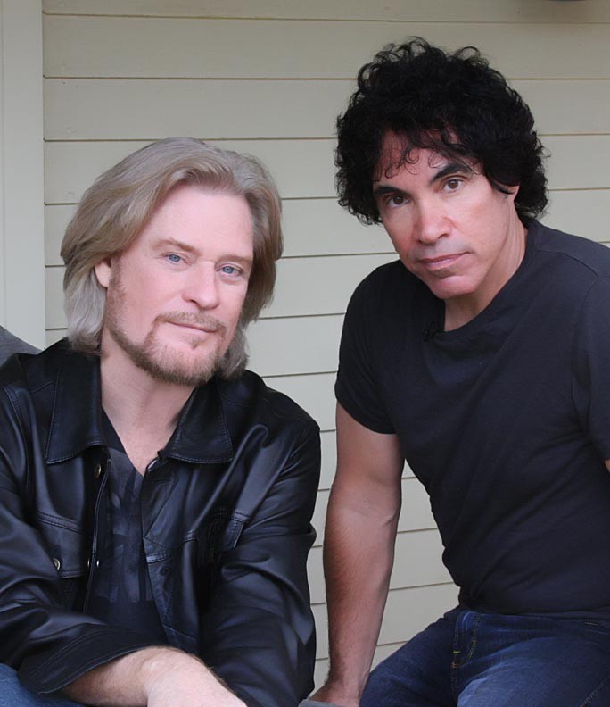 Daryl Hall And John Oates Are Touring With Train Coming To Detroit
