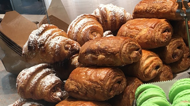 Promenade Artisan Foods is now serving pastries in Detroit's Fisher Building