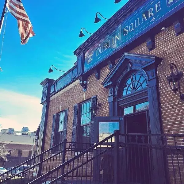 The best college bars in every Michigan college town