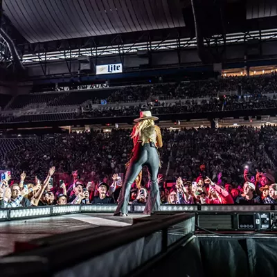 Luke Combs, Lainey Wilson, and Riley Green bring country music star power to Detroit [PHOTOS]