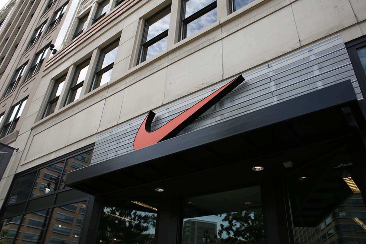 Nike community store