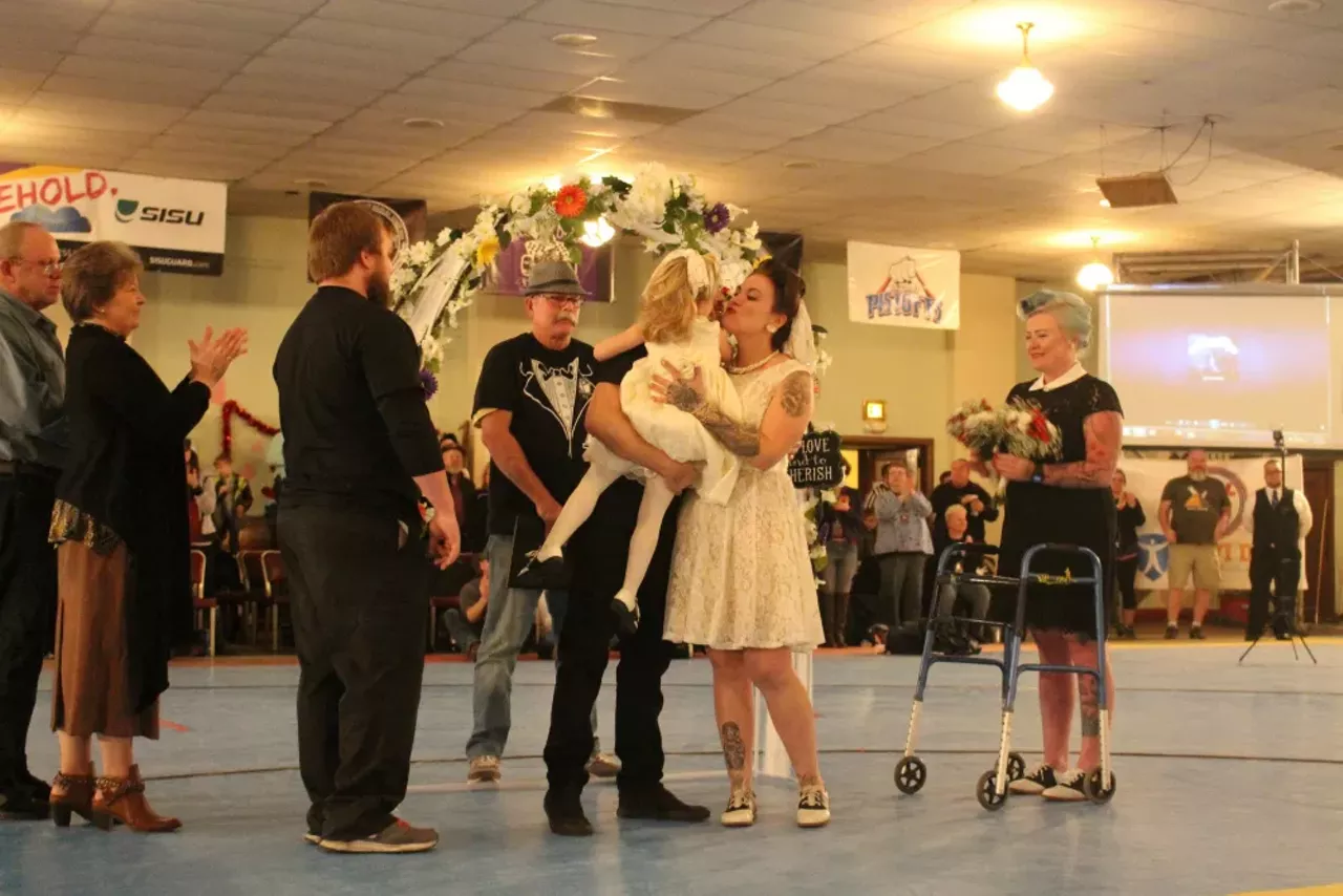 This is what a roller derby wedding looks like
