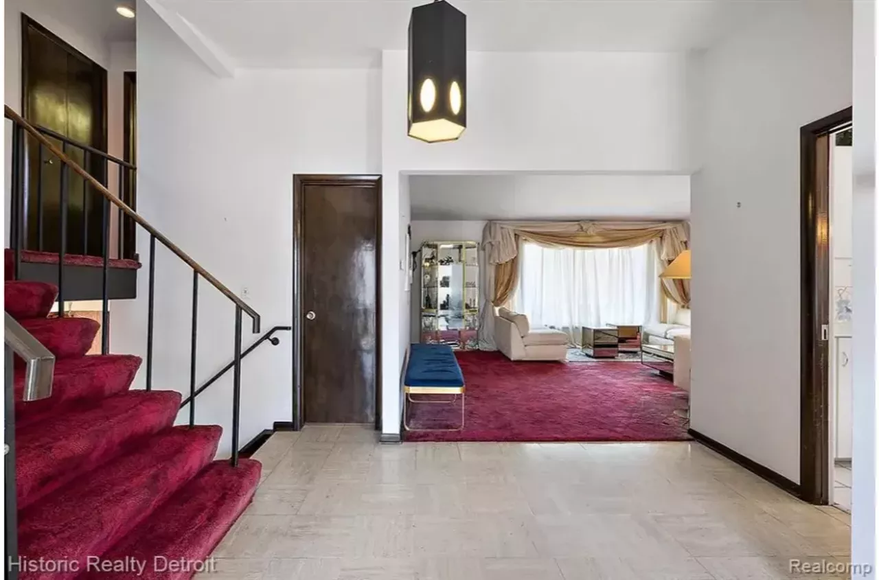 This Southfield mid-century modern house is a blast from the past [PHOTOS]