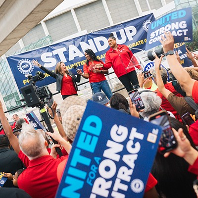 UAW workers rally in support of historic strike in Detroit