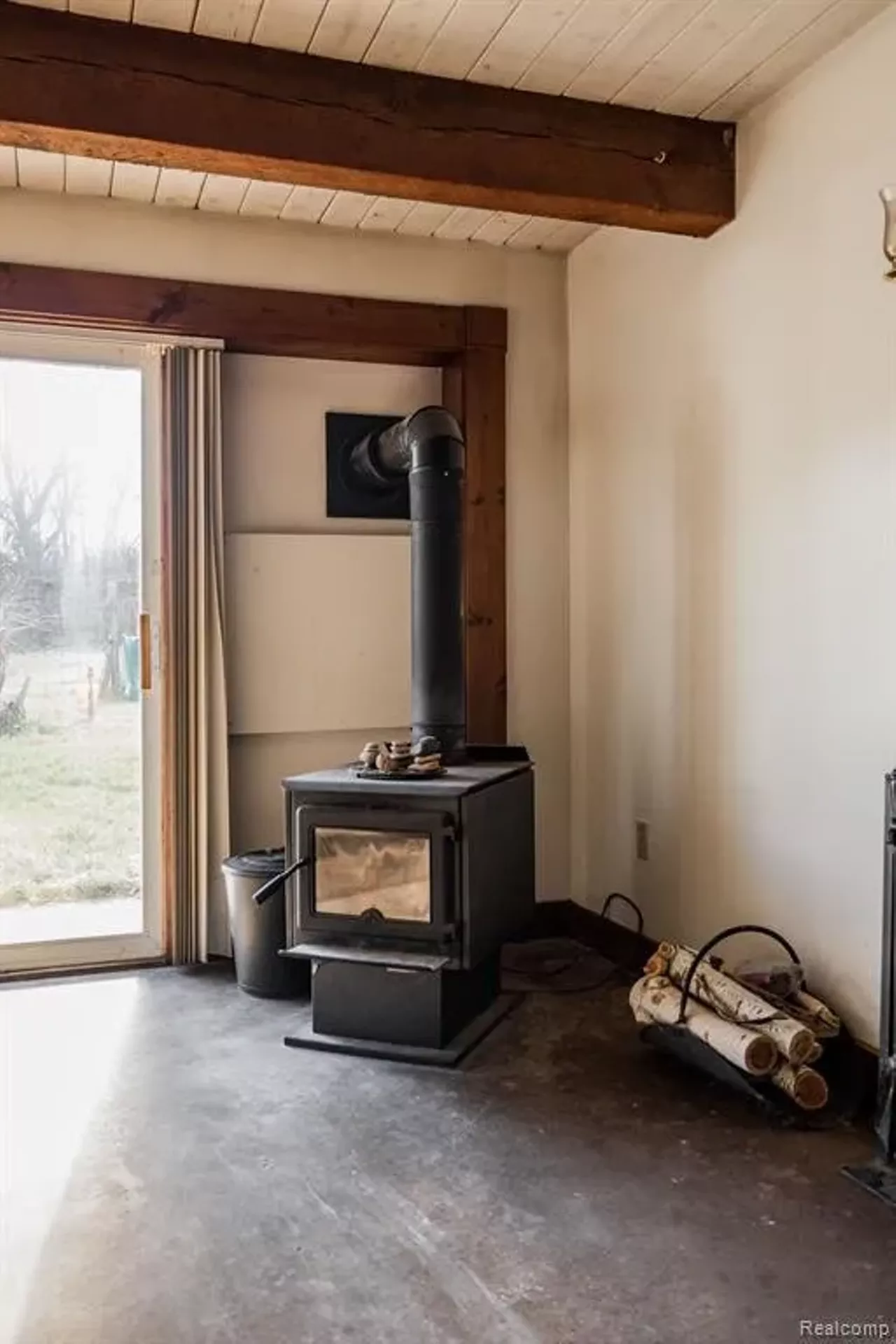 Image: Unique buried ‘earth shelter’ house hits market in Michigan