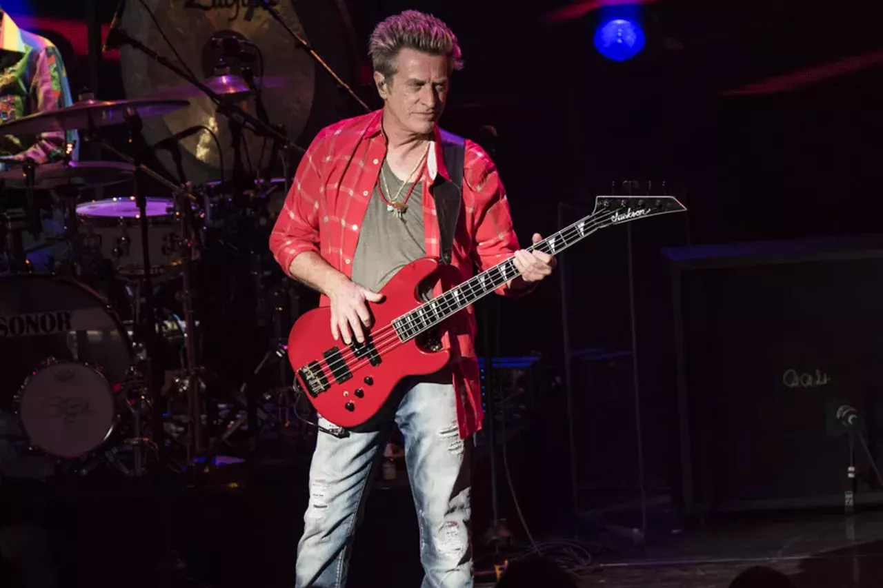 Image: We never stopped believing: Journey and the Doobie Brothers at DTE