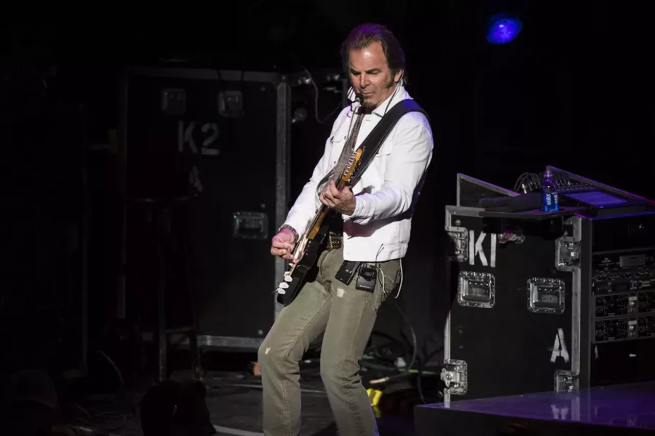 Image: We never stopped believing: Journey and the Doobie Brothers at DTE