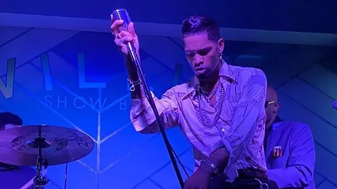 Image: Willis Show Bar launched a new residency series starting with crooner Drey Skonie
