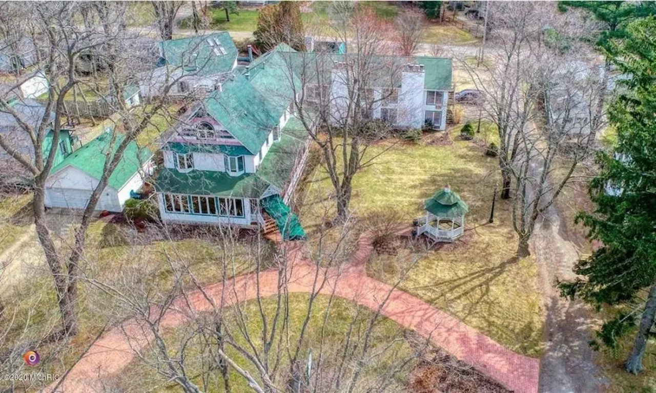 Image: You can buy an entire lakeside bed and breakfast near Saugatuck for $1.9 million