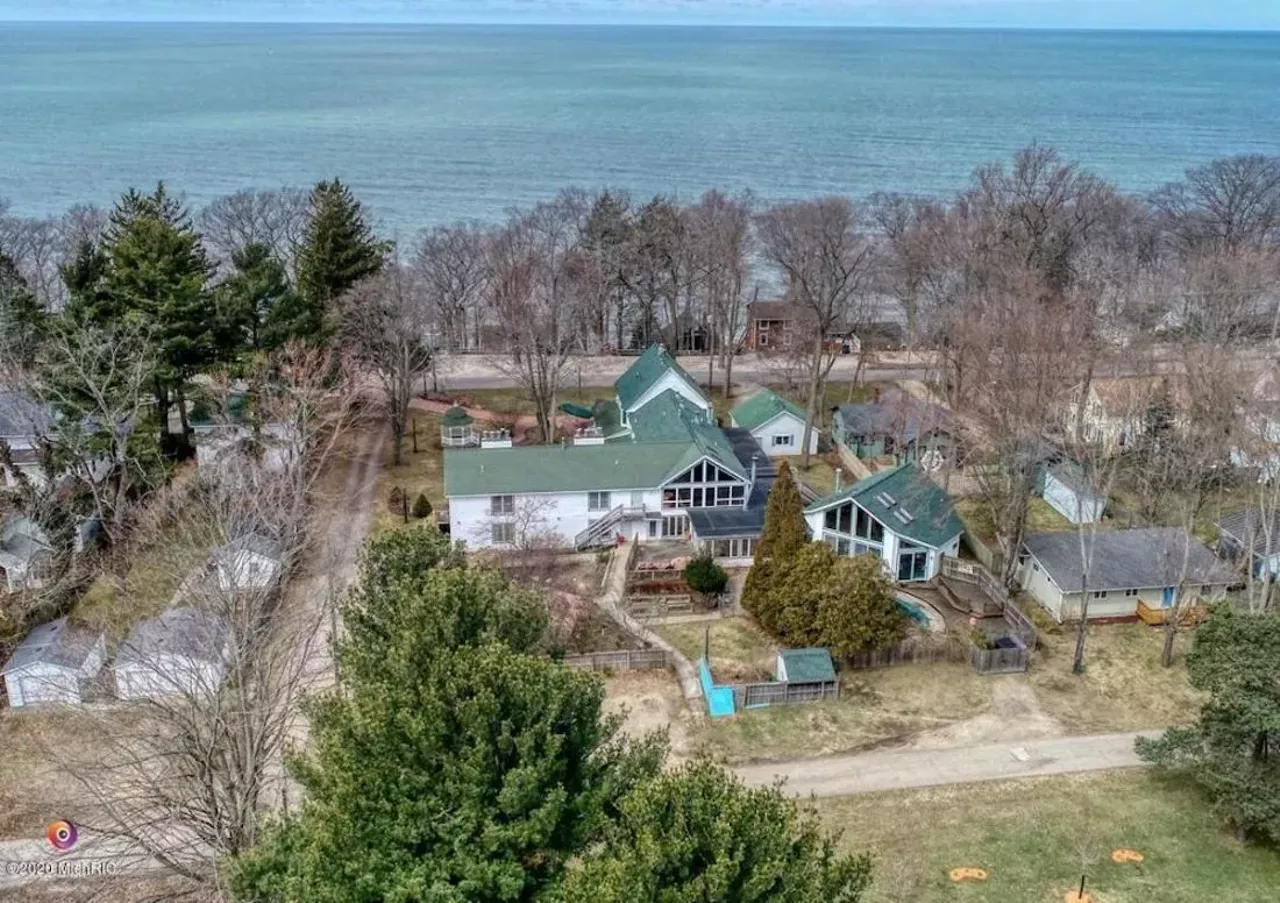 Image: You can buy an entire lakeside bed and breakfast near Saugatuck for $1.9 million