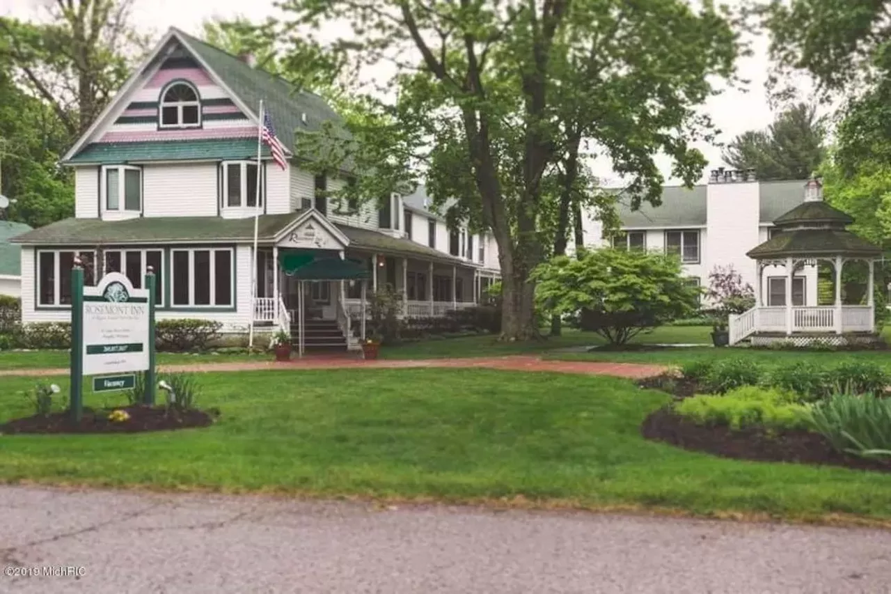 Image: You can buy an entire lakeside bed and breakfast near Saugatuck for $1.9 million