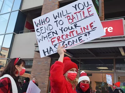 Image: ‘You see nurses at the end of their shifts parking their cars and just crying’