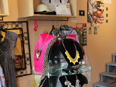 Image: Zarkpa’s Purses & Accessories is for the Detroiter with big dreams